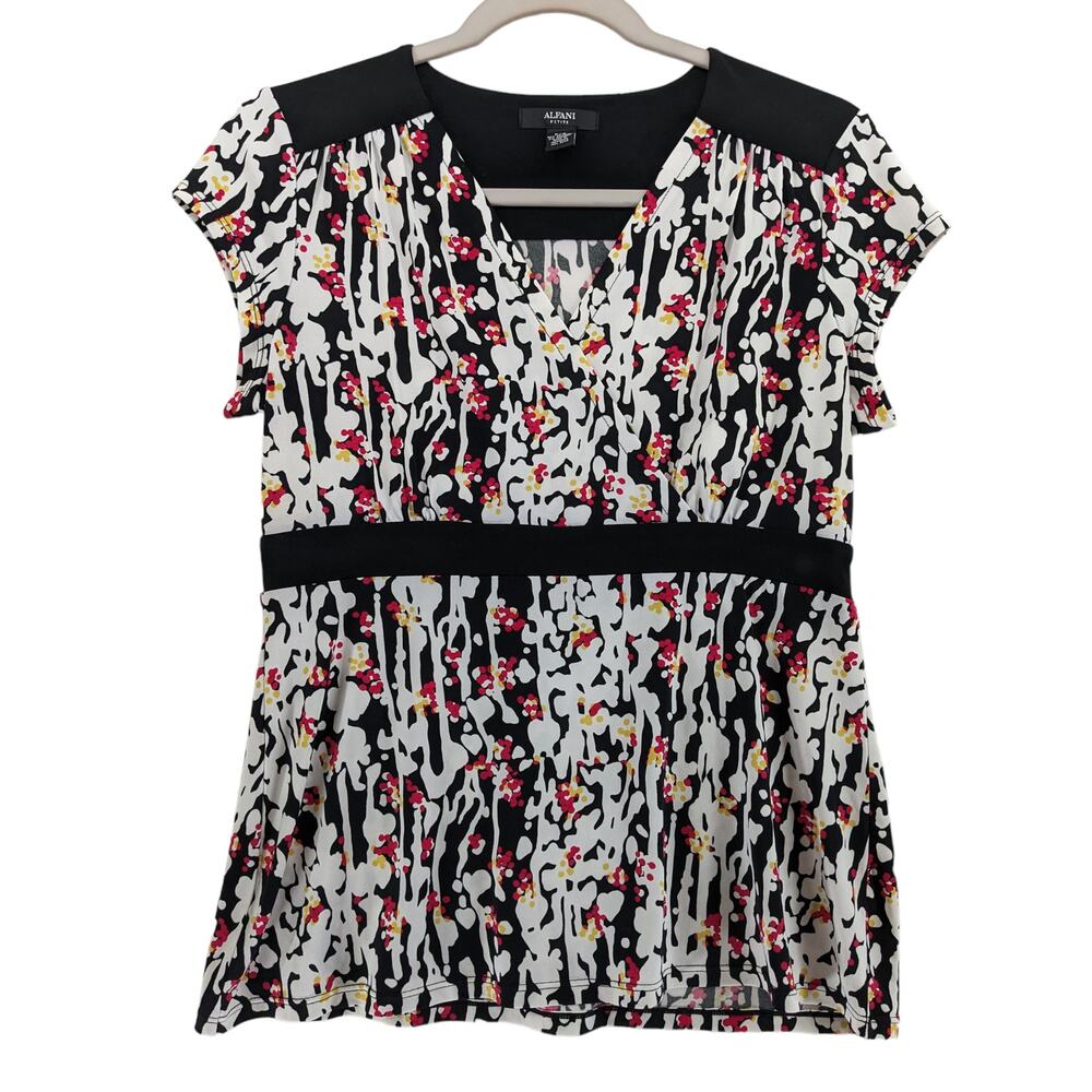 Alfani Printed Top Small Petite Clinched VNeck Belt Accent Knit‎ Blouse Office